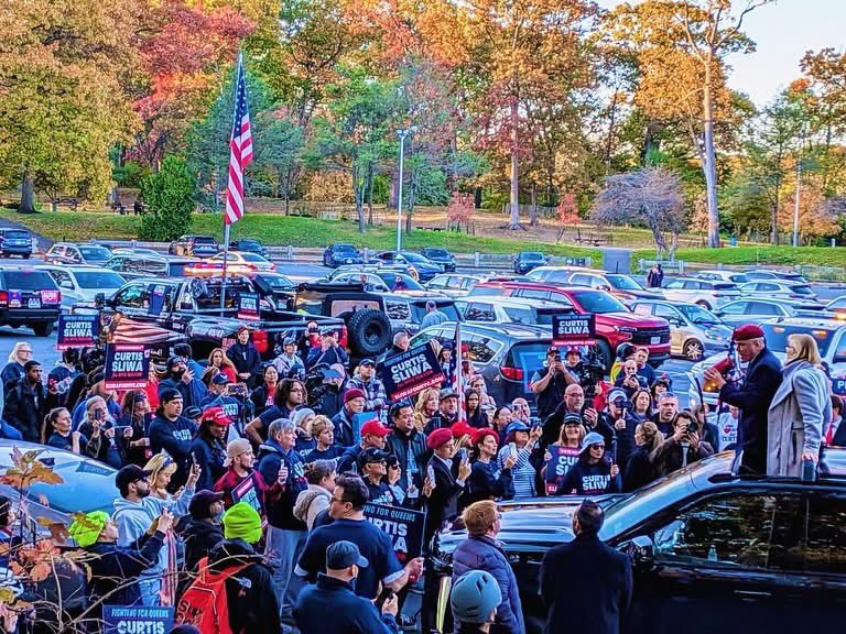 Queens came out in droves for <a href="/CurtisSliwa/">Curtis Sliwa</a> #voteNYC #vote