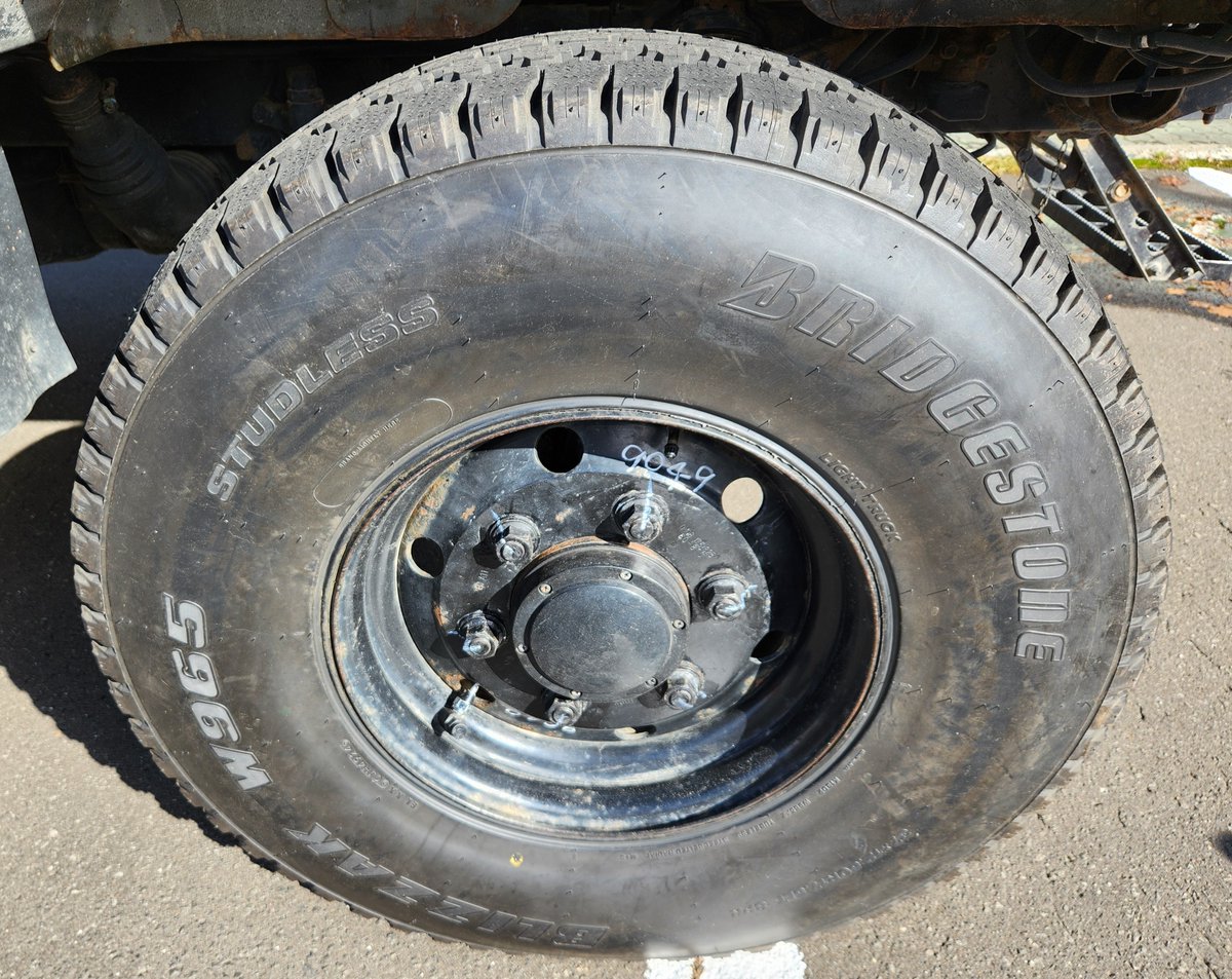 石狩模型人2025(花川北コミュニティーセンター)にて北部方面管制気象隊基地隊の高機動車(航空気象装置 移動気象観測装置搭載用)が展示中