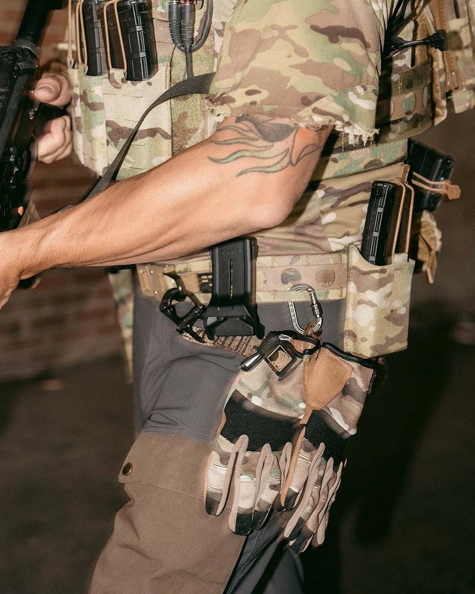 FERRO Concepts The Bora Belt
マルチカム　スモール、ミディアムが入荷です。順次発送いたします。Bison®ベルトの確かな実績を継承し、Bora™ベルトはガンファイターベルト・バトルベルトの次なる進化形として登場しました。
geartles.com/products/ferro…