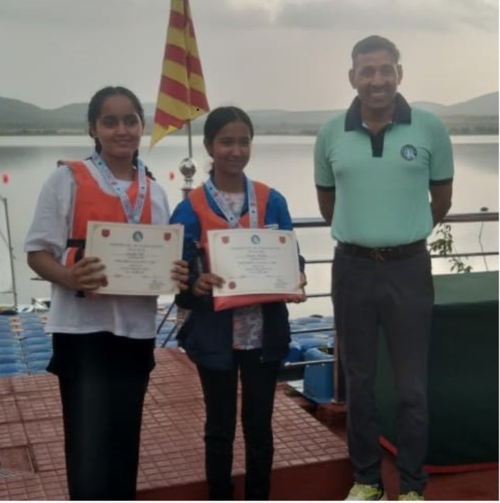 ia_awc's tweet image. Sailing to new heights! 🌊 80 children participated in the Children&apos;s Sailing Camp at Berchha #Watermanship Training Node, organised by #AWC. Hands-on experience in sailing, kayaking &amp;amp; paddle boating! Participants felicitated during closing ceremony @adgpi @artrac_ia #SailingCamp