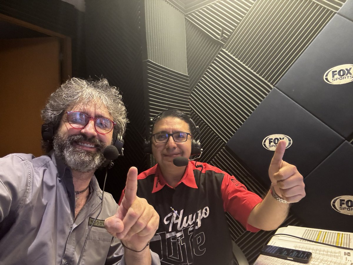 Termina una temporada más de las 3 series nacionales <a href="/NASCAR/">NASCAR</a> <a href="/NASCAR_Xfinity/">NASCAR Xfinity</a> <a href="/NASCAR_Trucks/">NASCAR CRAFTSMAN Trucks</a> y ya tenemos campeones.

Muchas gracias a todos ustedes por seguirnos durante estas 11 temporadas y más de 840 carreras comentadas con mi Partner <a href="/jccasco/">Juan Carlos Casco</a>, no podría haber alguien mejor.