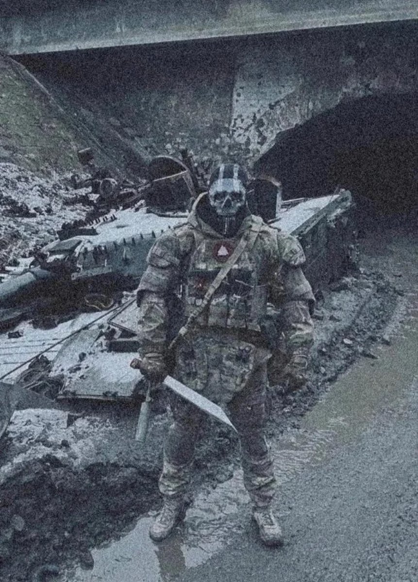 HomericFuturist's tweet image. Victory will require deconstructing western man down to his most basic elements, and allowing him to grow again in all his savage glory