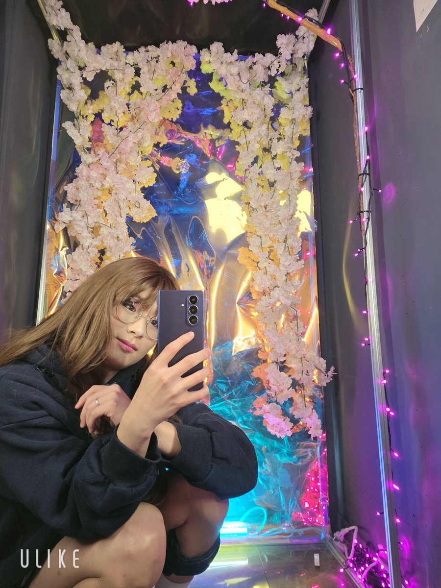 mozipeach's tweet image. 레드페퍼 포토존에서 살게해줘요 !!
기여운 모찌모찌~~

@_CCBOT_ 
#시디 #오토코노코 #보추