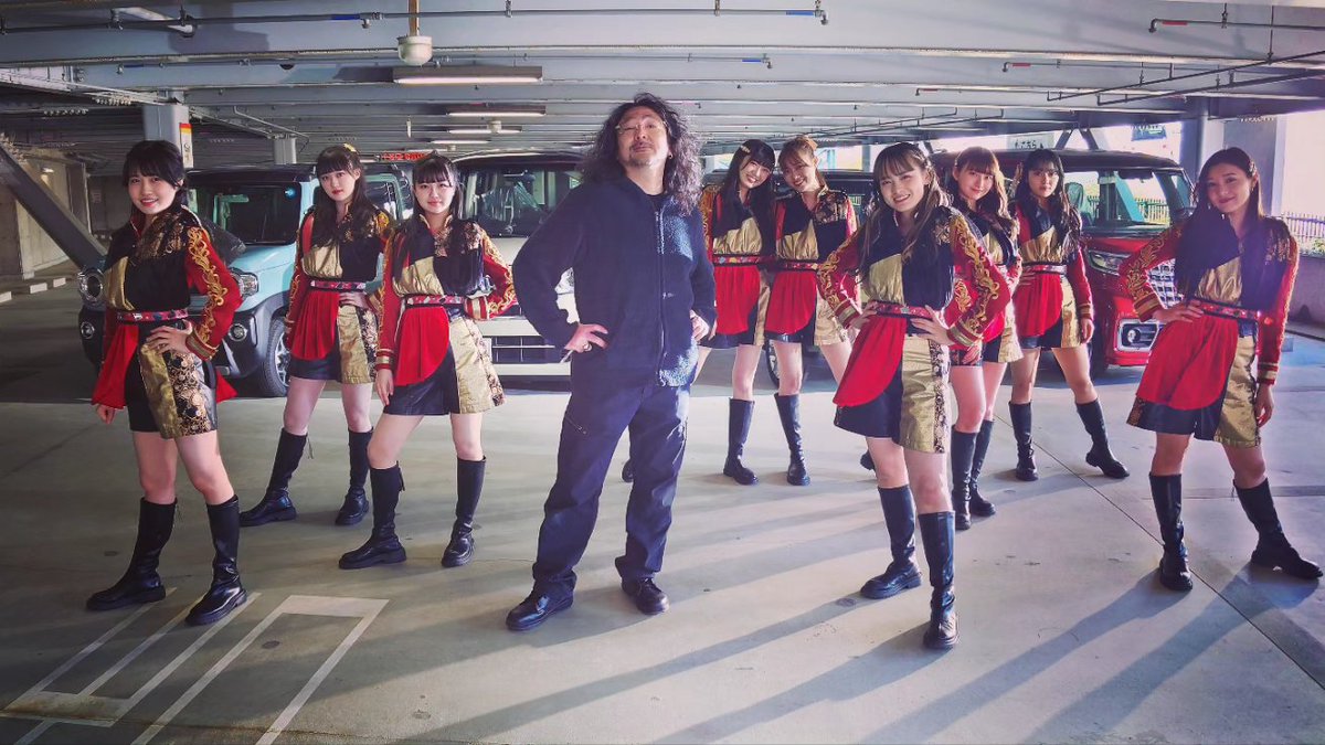 jerotter's tweet image. JERO こと映像職人JERONI毛郷古哲哉🇯🇵です
（えいぞうしょくにん じぇろにも ごうこてつや）
英語とスペイン語も話します

本業は映像制作を生業にしています
Adobe Community Expertsの一員
AfterEffectsとAuditionを得意としています

昨今は映像制作30年の経験を活かし
AIの映像制作をしています…