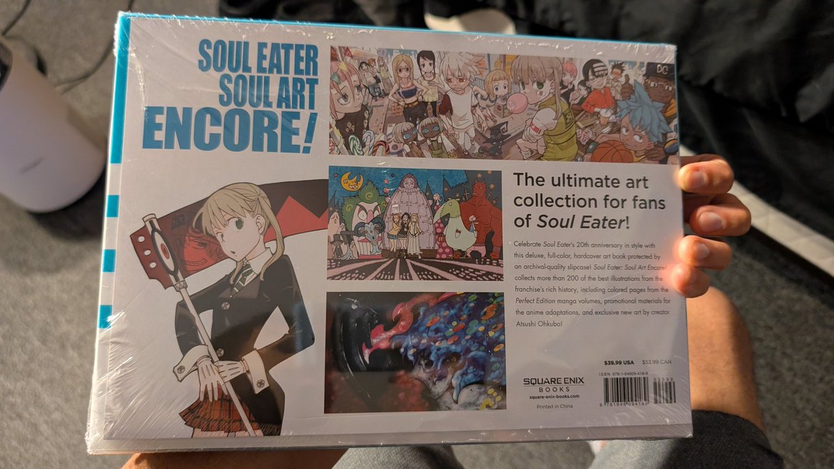 <a href="/Atsushi_Ohkubo/">大久保篤/Atsushi Ohkubo</a> #souleater 

I just got the 20th anniversary art book and it is amazing! I just barely glanced into this book and saw so many lovely pieces from my most beloved series ever created 

Thank you for 20 years of soul eater and thank you for creating a masterpiece! 🙏