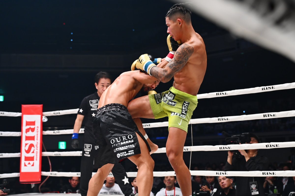 boutreview's tweet image. RISE両国大会、中村寛に延長判定負けのペンジェーは「3Rで勝ったと思った」、伊藤代表は29-29で「30-30は違う」とコメント。
映像も改めて見ましたが、記者採点は3Rのみペンジェーで計29-30でペンジェーとしました。…