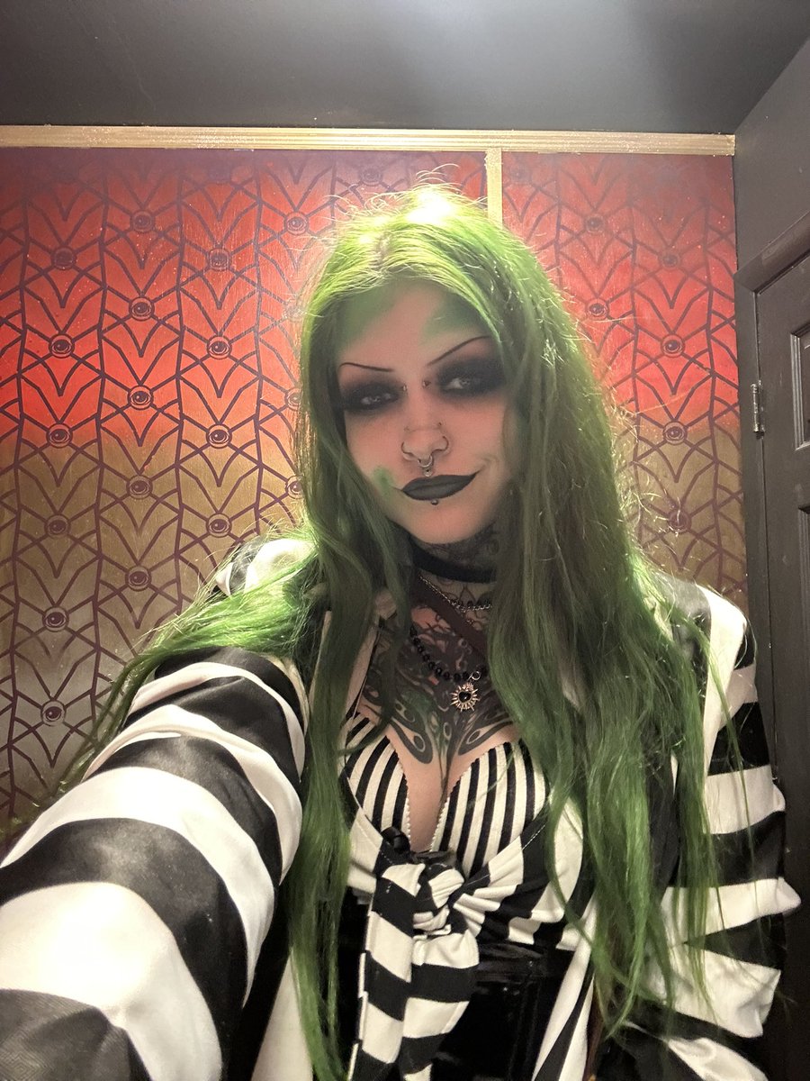 No Tits McGee tweet media