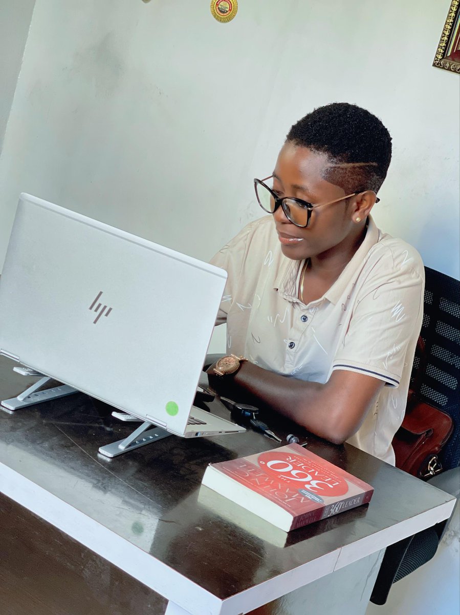 WebDesignerDebs's tweet image. We are landing big gigs this month 🙏

Remember to take enough water and stay lockedin 🧡