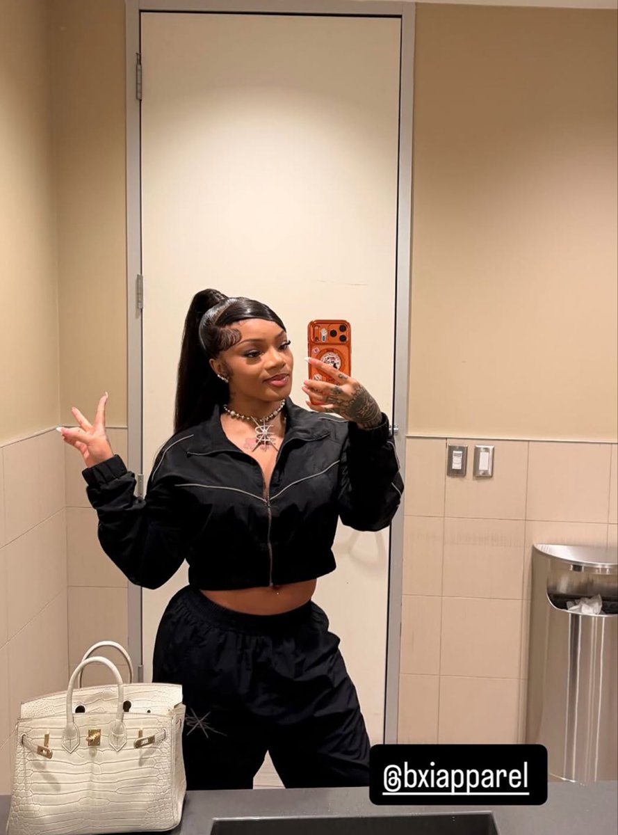 GloRilla wearing apparel from Brandon Ingram’s new clothing company at the Raptors game in Ontario ❤️