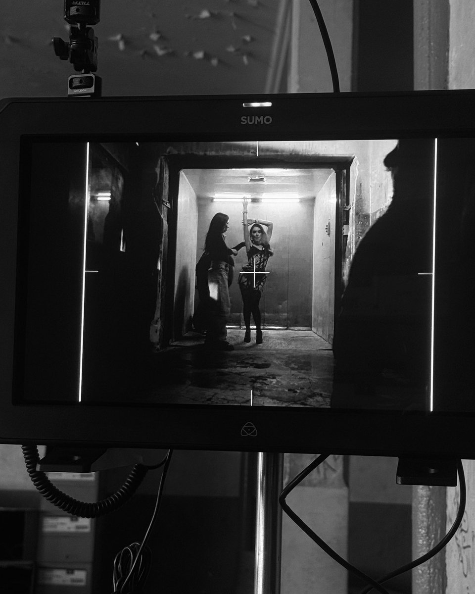 realkarime's tweet photo. glambo glambo glambo 🎥 https://t.co/giyPBVwA8h