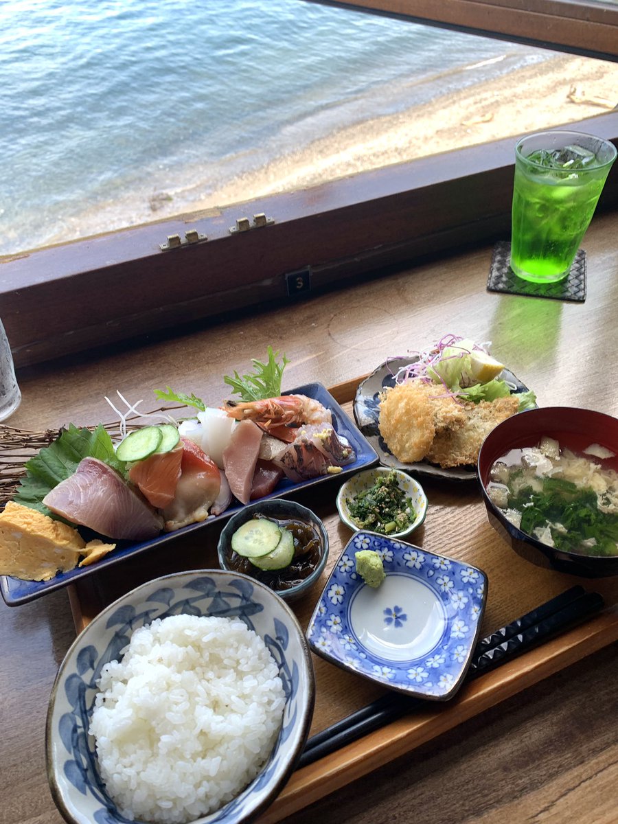 myao_my1's tweet image. #charmyごはん 

海辺にて🌊お誕生日週間のごちそう

#消費税廃止