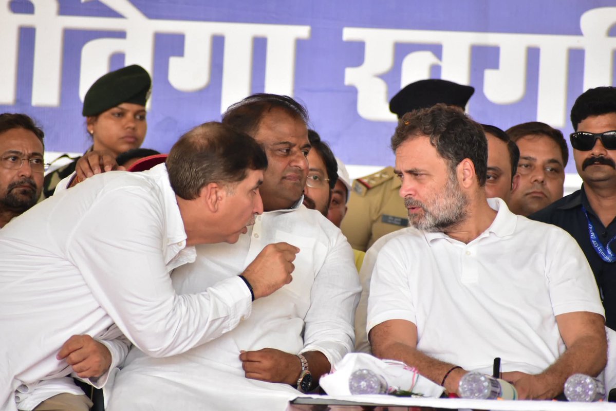 raju_balotra's tweet image. हमारे नेता @Barmer_Harish साब ❤️ ✌️

हरीश चौधरी साब राहुल गांधी जी के साथ  बिहार चुनाव में खगड़िया में 🙏🏻

#RahulGandhi 
#BarMer