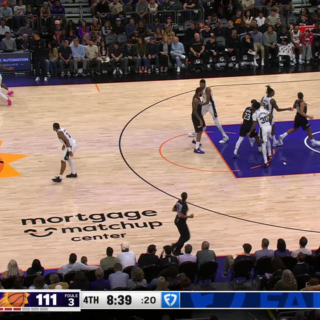 Steal and Score 🔥

📺 @FanDuelSN_SW 