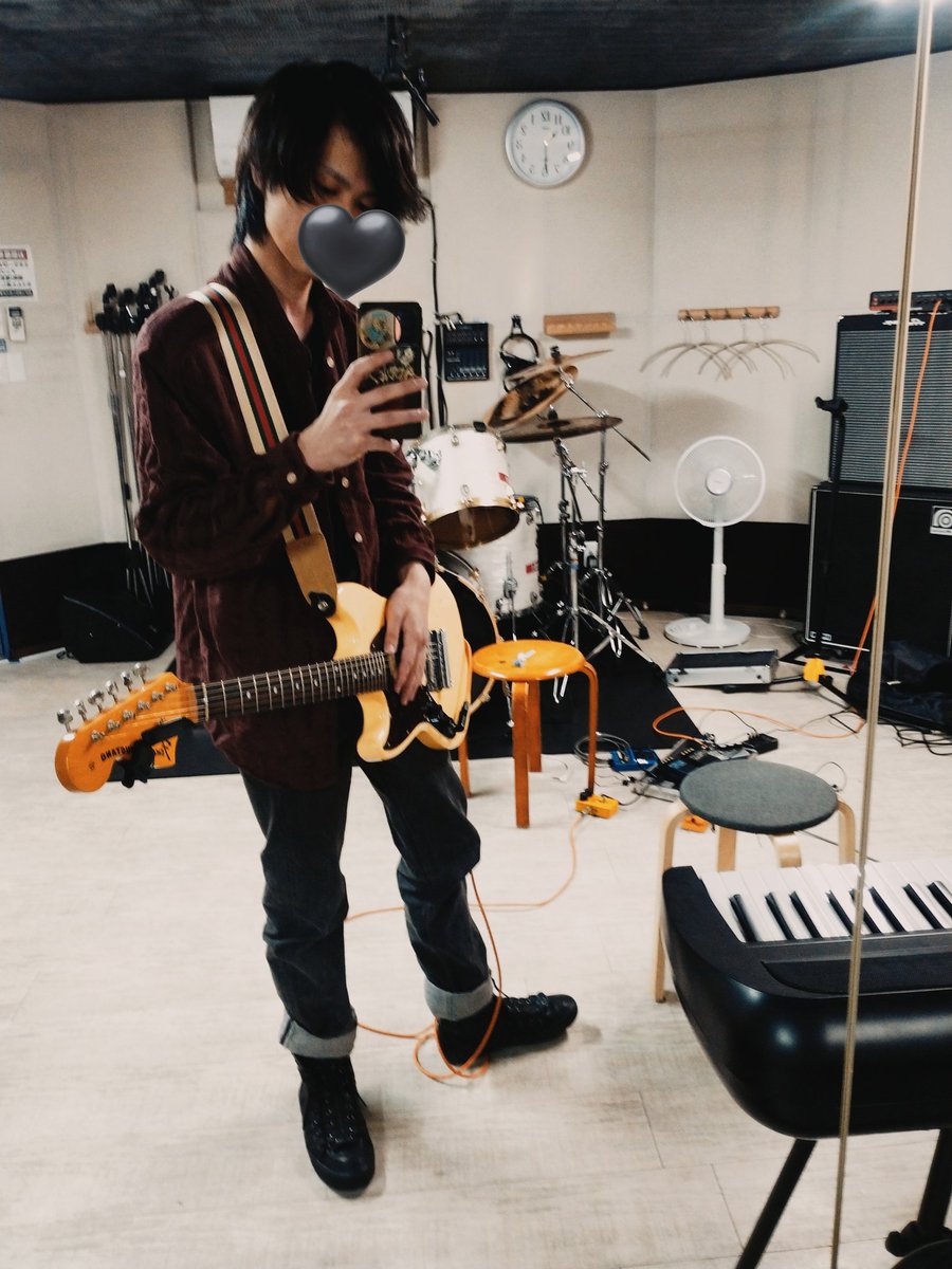 bxbxjuice's tweet photo. studio done. https://t.co/DpmzcxcHWG