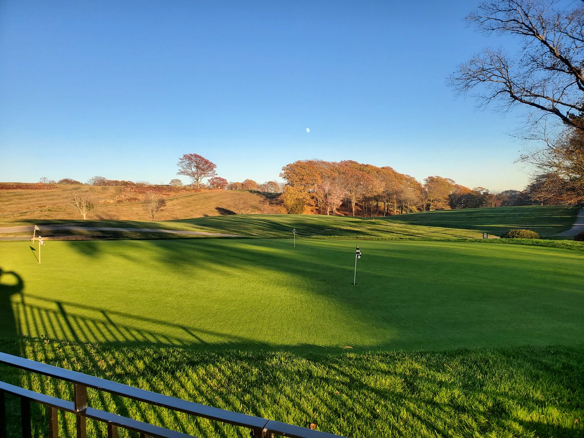 TimMacEachern's tweet image. Last day of the season at @BrightwoodGolf