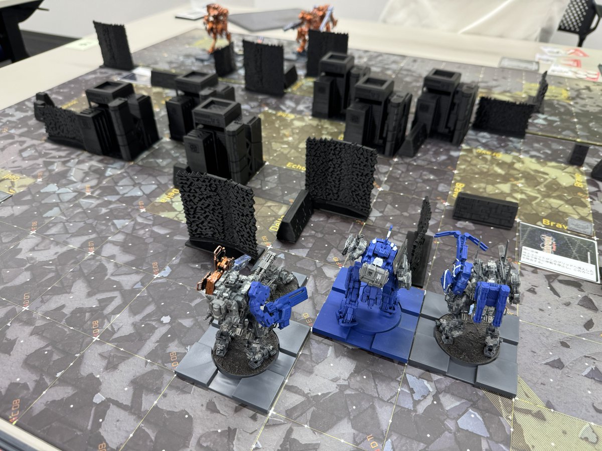 おすし様 寿司提督＠1日目東5チ-62a orbitalエンバー新刊あります