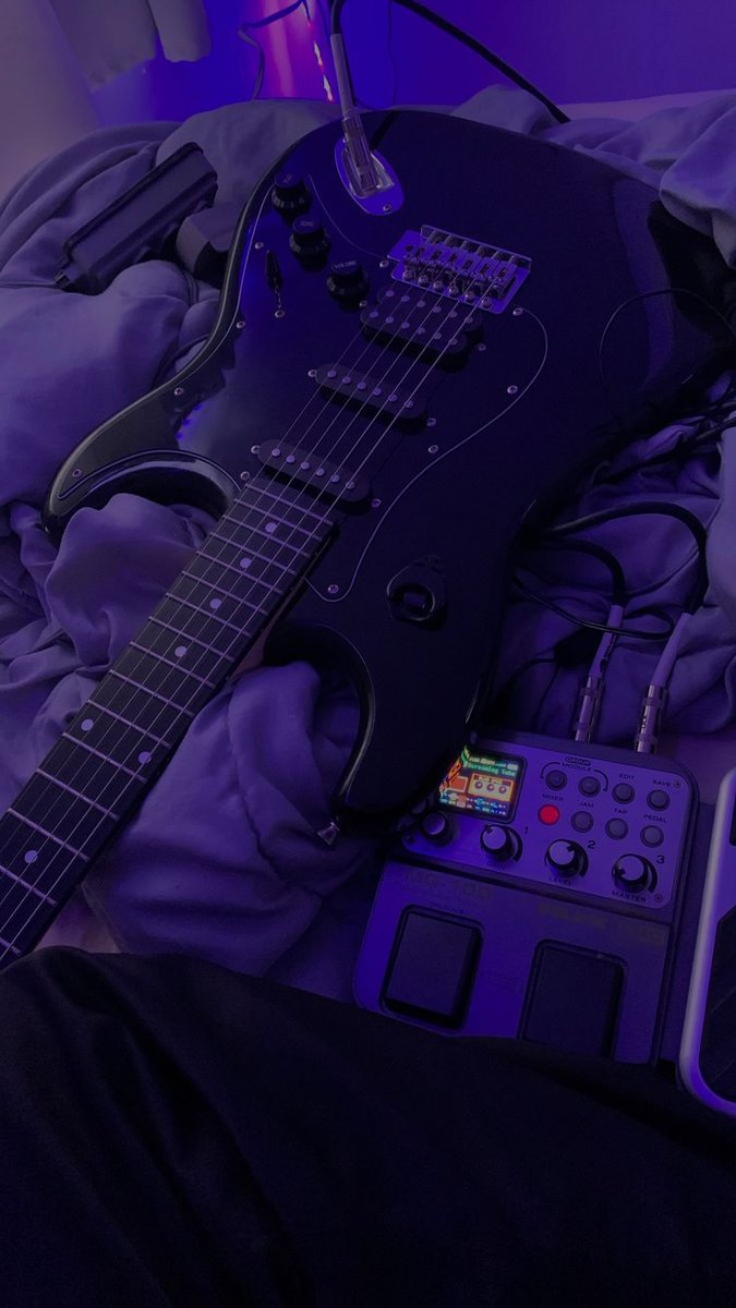 ᒪEOᑎᗩᖇᗪO tweet media