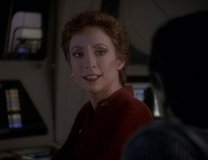 JanelleWaz's tweet photo. Season 4 Kira was her best look. New uniform, bouncy hair. She rocked that look! #DS9 #Indiscretion #allstartrek https://t.co/2l8njhdYId