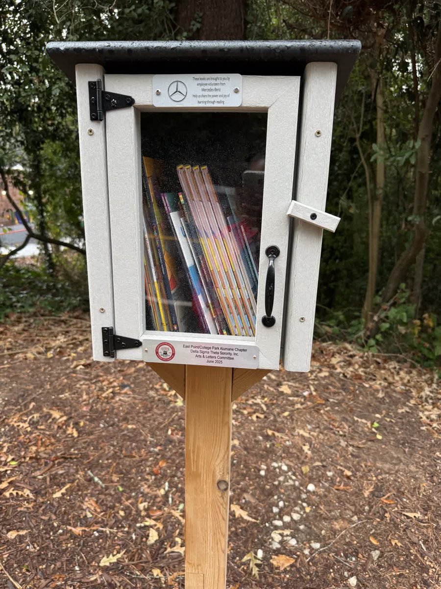 The East Point/College Park Alumnae Chapter of Delta Sigma Theta Sorority, Inc. supports literacy in our community through our Little Free Library!

We’re empowering minds, inspiring readers, and building a foundation for lifelong learning one book at a time
#EPCP #SRDST #DST1913