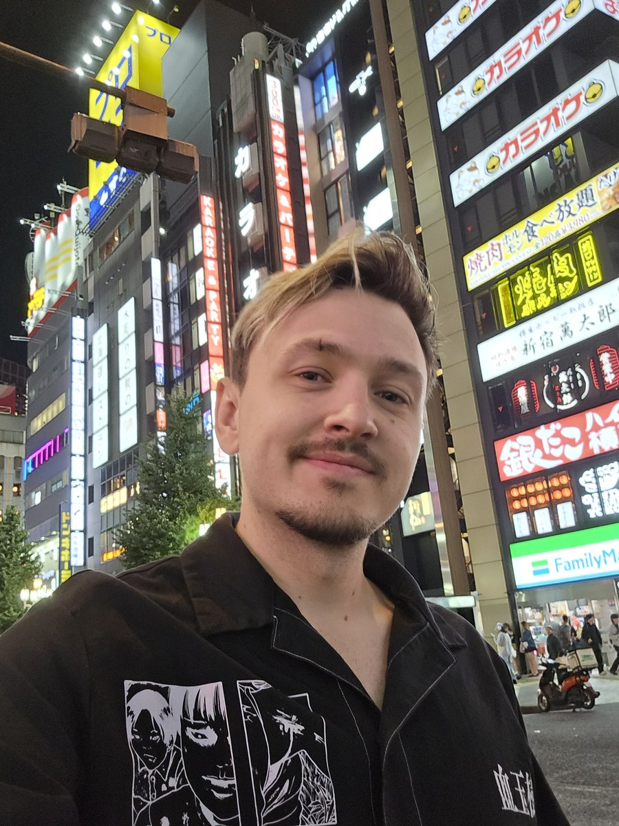 Japan ist sehr nice.

Bin froh, dass dieser Traum erfüllt wurde