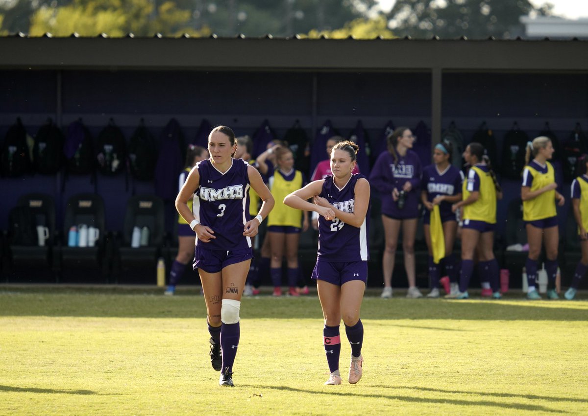 abigailonair's tweet photo. Did you know that an average female soccer midfielder runs between 5.5 and 7.5 miles per game, with some professional players covering even more distance? That is why pre-season fitness is so important to succeed during season! #SMTInnovatorF25 https://t.co/OpTeE5Gh13