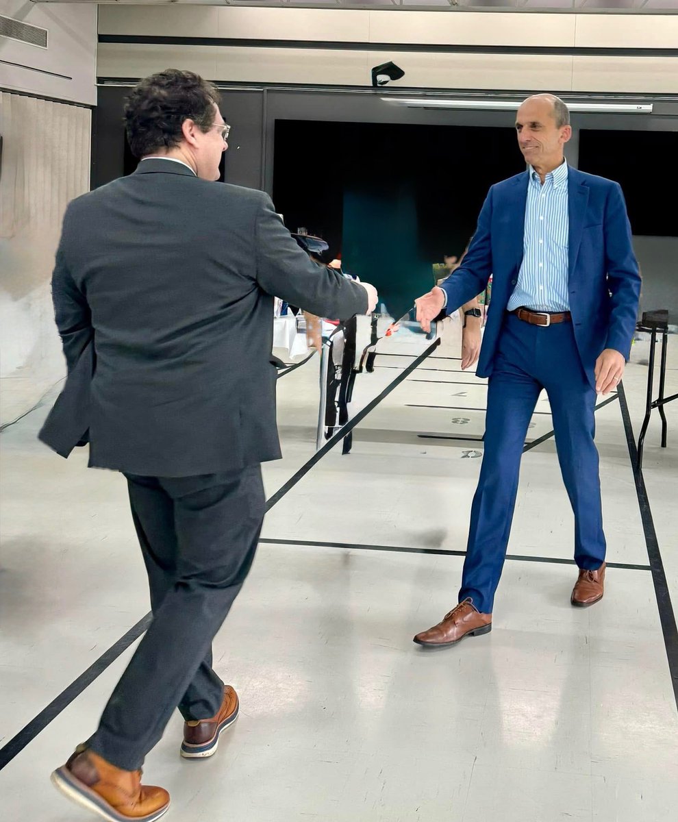 Bernard Drainville tweet media