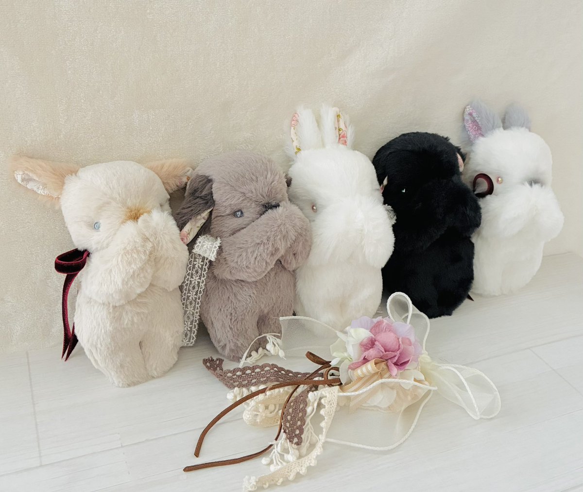 しみずゆうこ🎀白いもふもふ展2026.1月 (@momohana09) / Posts / X