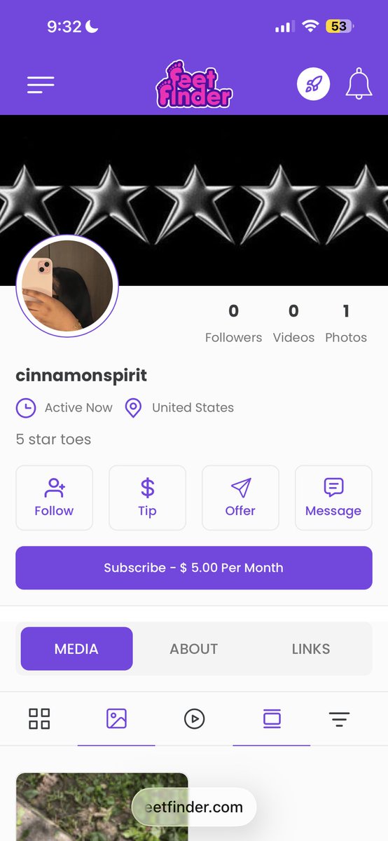 iisimoneee's tweet photo. go follow me on the finder 🦶🏽 https://t.co/yXlOTo8p1U