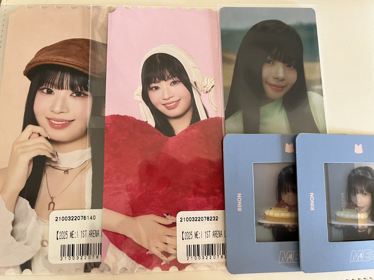 o*e様 ME:I 村上璃杏 サインボール ME:I 村上璃杏直筆サイン入りボール - メルカリ