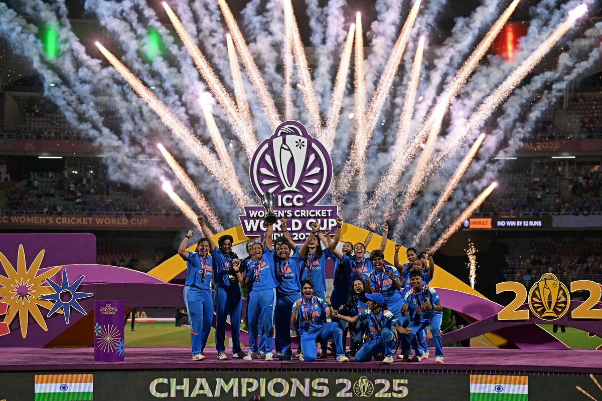 YoursGopichand's tweet image. A celebration of talent, grit &amp;amp; never-give-up energy!
Our women have shown what fearless cricket truly looks like, inspiring a whole new generation to dream bigger.
So proud of our champions! 🏆🇮🇳

#WomensWorldCup2025 💙
