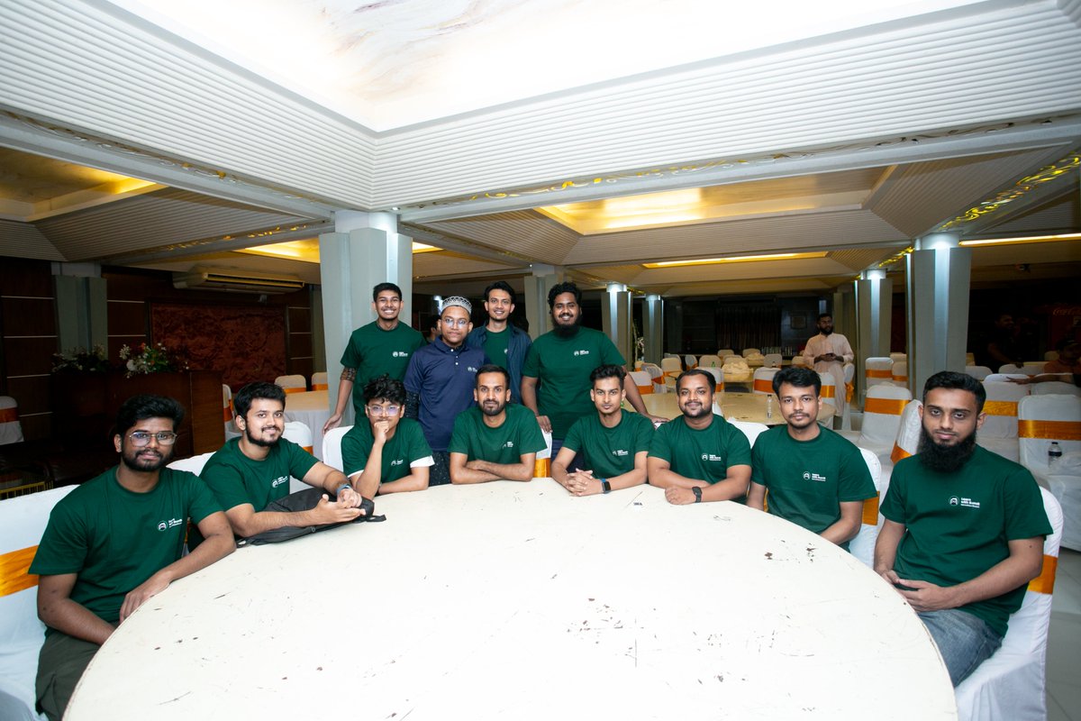 basarofficial54's tweet image. Attended Reactive Conf 2025 on Nov 1 (Sat), organized by @learnwithsumit with the Reactive Accelerator community.

Met some amazing tech folks, shared ideas &amp;amp; stories, and built great connections.

#ReactiveConf #LearnWithSumit #ReactJS #Frontend #TechCommunity 🚀