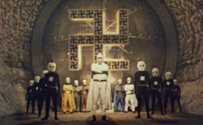 kaijukichi's tweet image. 文化の日か…
体育祭は好きではなかったけど文化祭は裏文化部番長として活動していましたのよ。
遠い目…