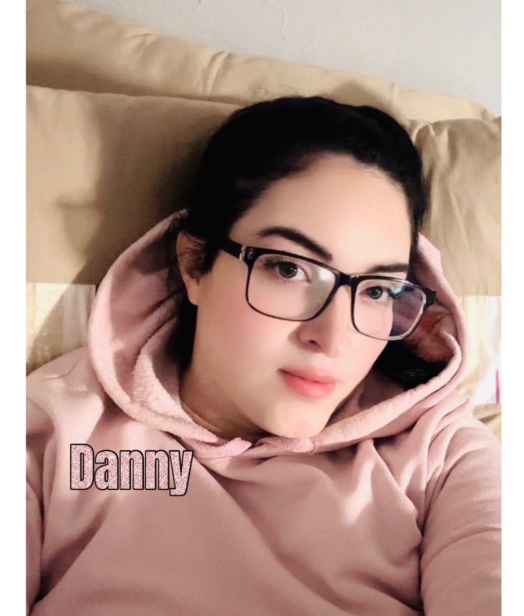 Danny Solano (la vecina) tweet media