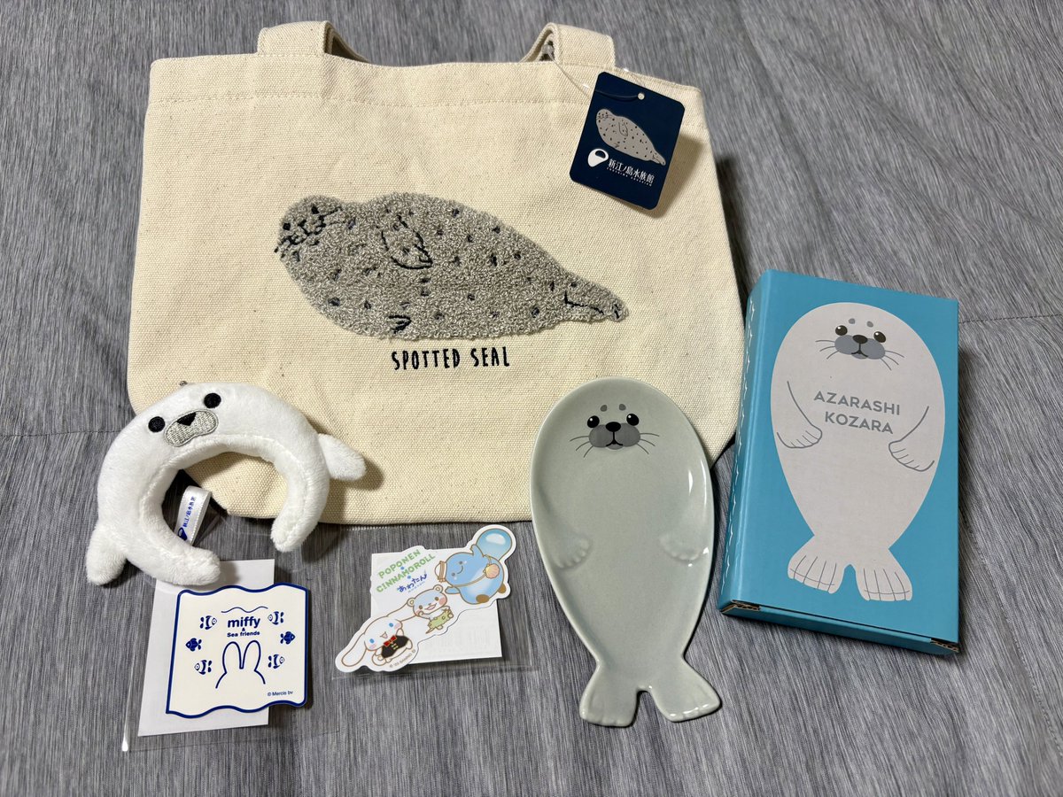 さくら✳︎ハンドメイド✳︎トイプードル柄　ティッシュケース　母made品 さくら✳︎ハンドメイド✳︎トイプードル柄 ティッシュケース 母made品