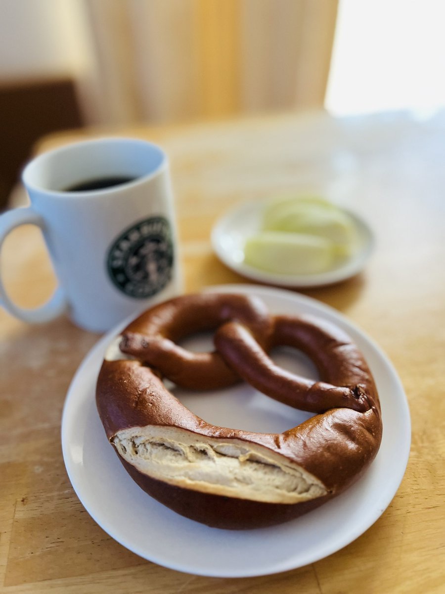 プレッツェル様✨ sailport on X