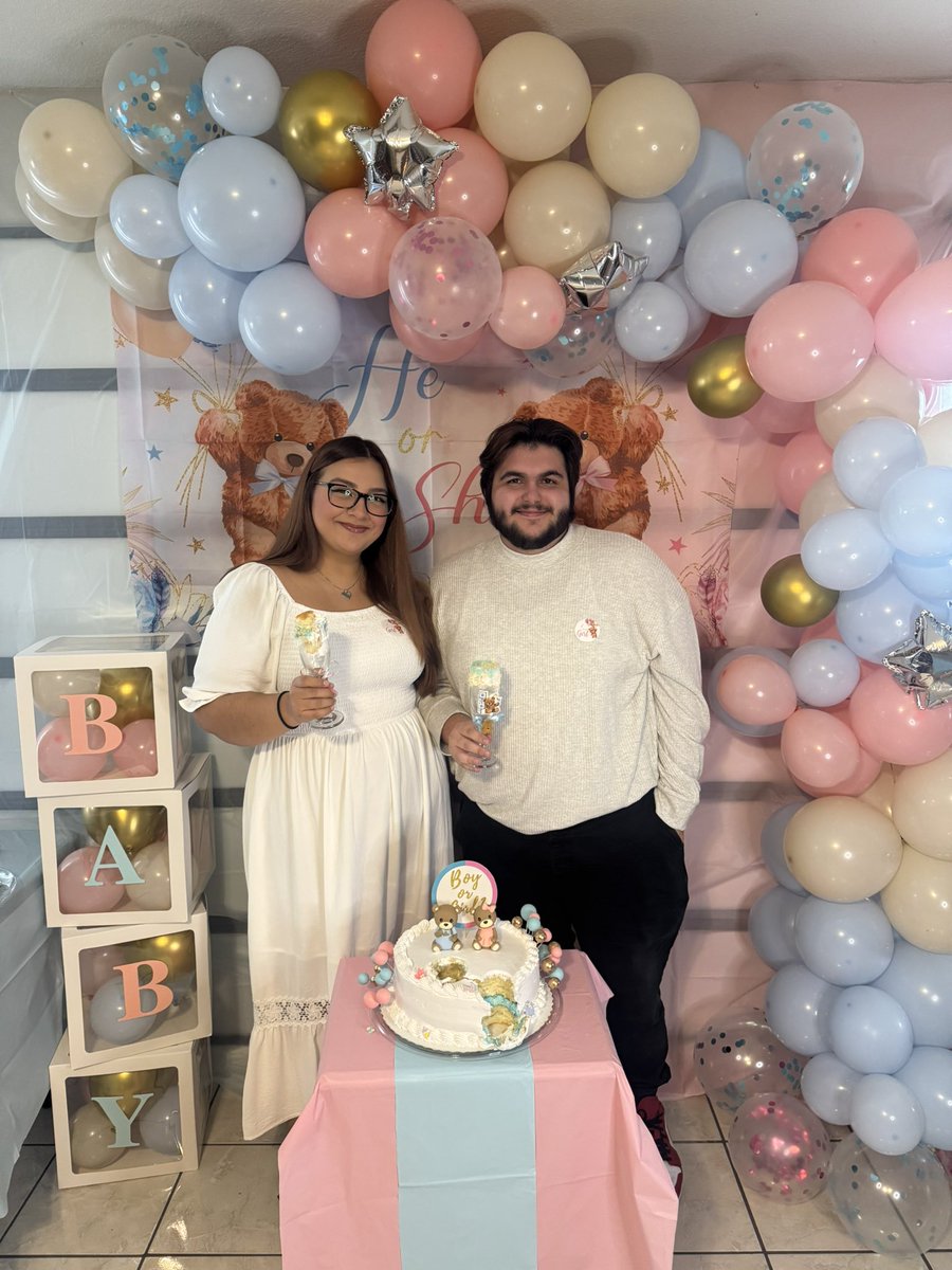 The_Arso1's tweet photo. Very proud to announce my beautiful wife and I are bringing our first baby boy into this world🥹💙 https://t.co/VyphG9OsFv