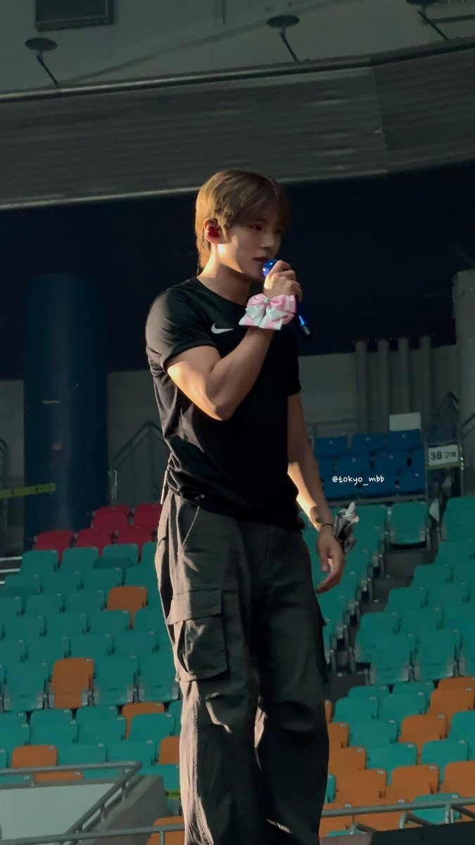 tokyo_mbb's tweet image. ミニョク誕生日おめでとう🎂
いつも君が言っているように、私も死ぬまで大好きだよ💙これからもよろしくね✨

#MONSTAX
#HBDtoMINHYUK
#민혁으로물든하루1103