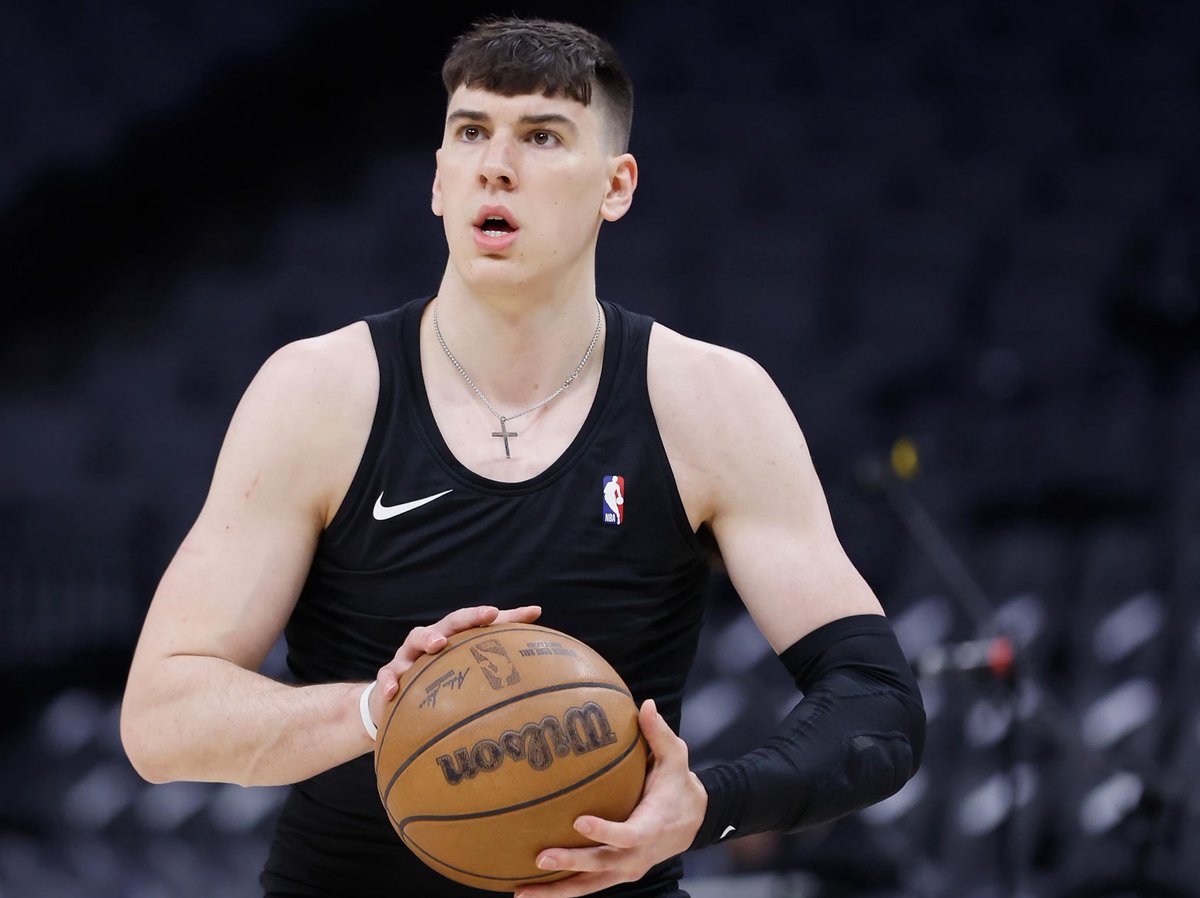 LakersMuse tweet media