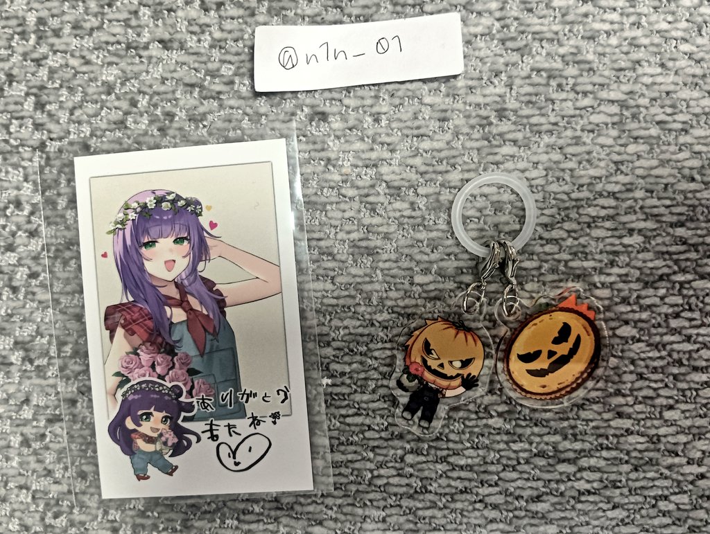 n1n_01's tweet photo. 【交換】ストグラ  ColorFloraPUS  特典  チェキ  めじるしチャーム

譲  画像のもの
求  ALT記載

基本郵送希望です。お気軽にお声がけ下さい。 https://t.co/AZDtPNXAqX