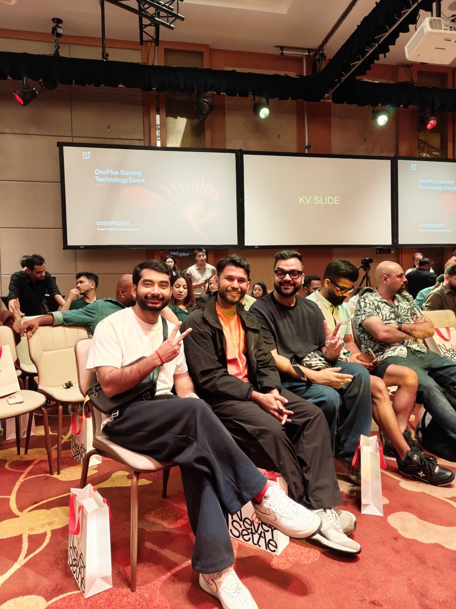 TechWiser's tweet image. All about Singapore.
#OnePlus15