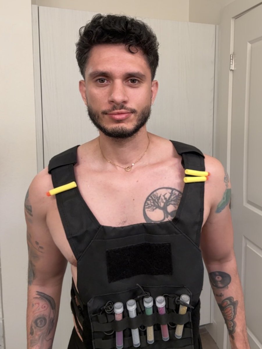 Are you wearing th-

David Henrie gay awakening outfit from Wizards of Waverly for halloween? Yes