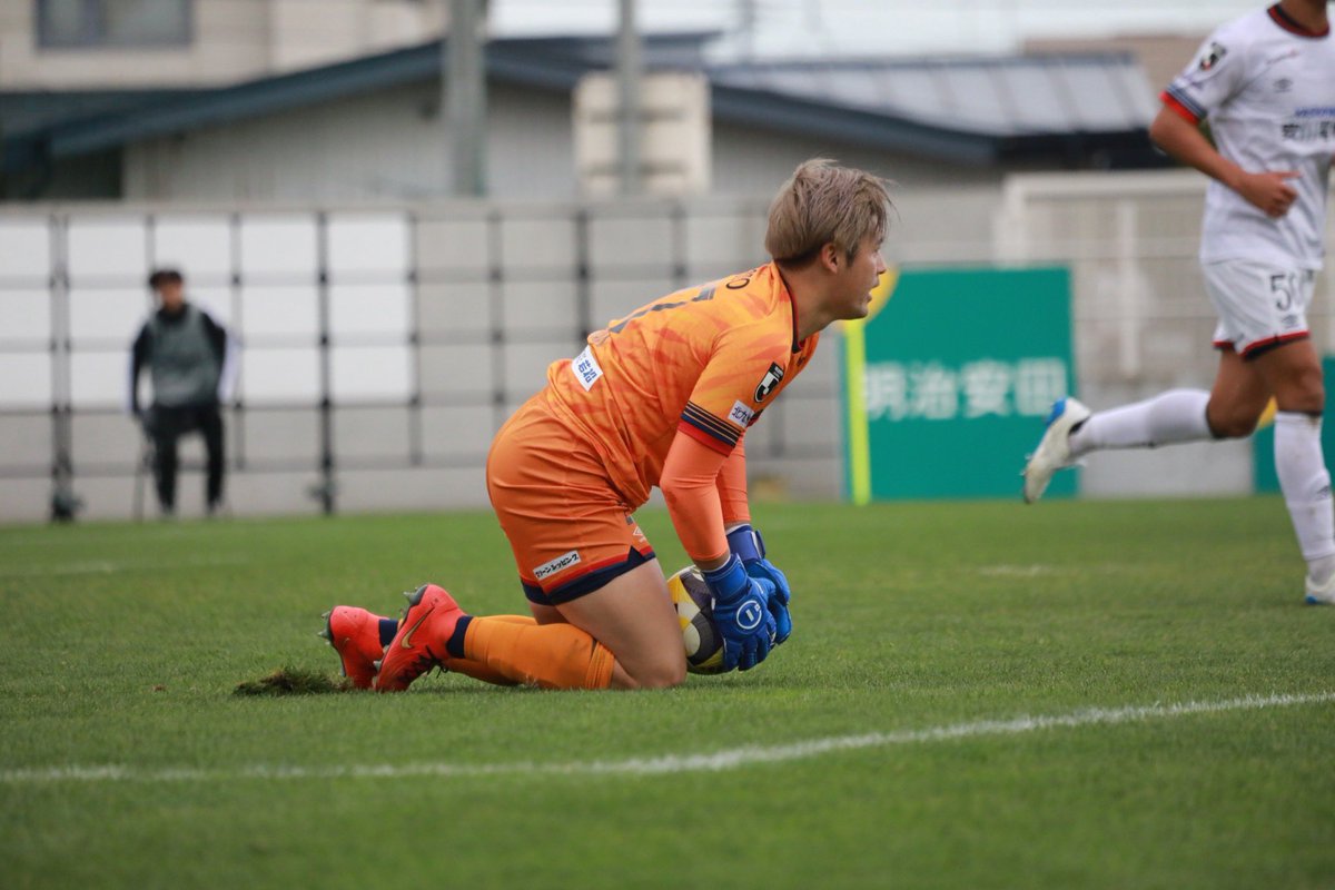 yuya_t0510's tweet photo. vs ヴァンラーレ八戸 2-1
3連勝!
満足することなく目の前の1つ1つに勝って行く!
次こそクリーンシートで🔥
遠いアウェイまで応援ありがとうございました!
自分達を後押ししてくれて力をくれました!
次もホームで勝ちましょう!
#もろびとこぞりてミクスタへ
#ギラヴァンツ北九州
#ひとつに https://t.co/w0h6qCH7vO