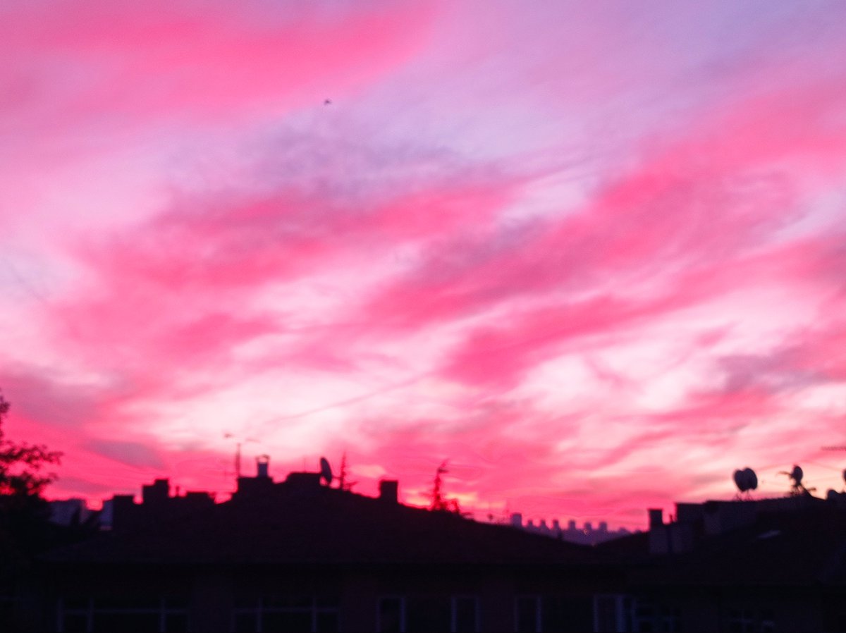 Kizilligin buyusuyle gun aysin