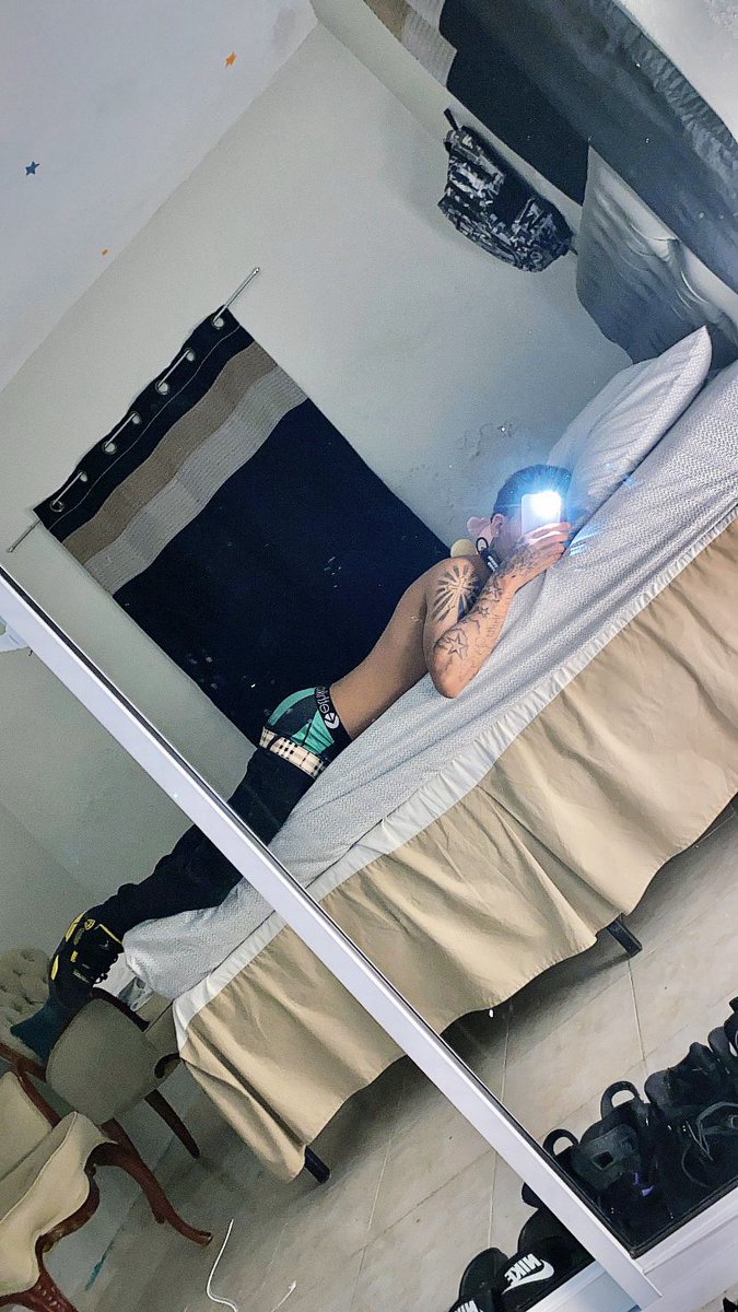 huguito__01's tweet image. Lejos de casa