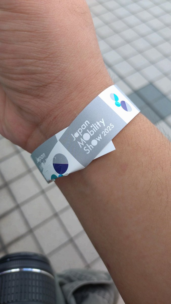 JMS 2/7枚目一旦離脱して新宿個握へ 念の為、再入場リストバンドを着け