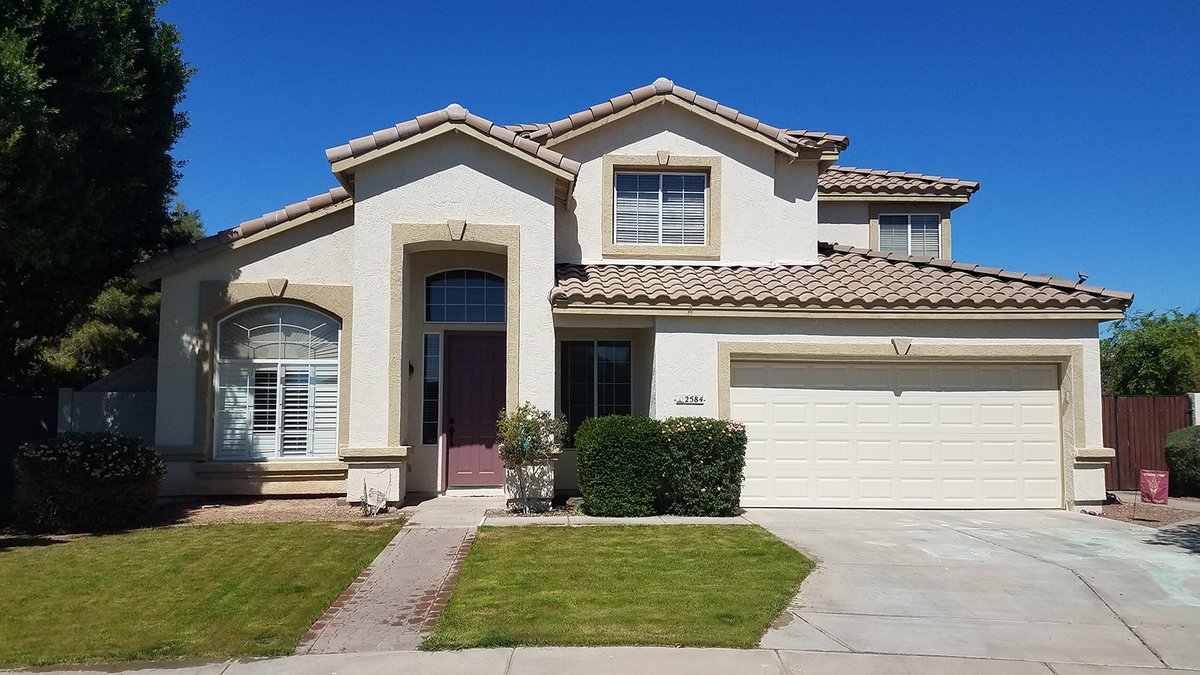 RoofArizona's tweet photo. MSW Contracting was hired to do a residential concrete tile roof replacement in Chandler, AZ for a new home buyer of a 1996 home after the property inspector reported that the roof had reached end life: https://t.co/B9hS8gotYX  #mswcontracting #tileroof #tileroofing #chandler https://t.co/PL0bArfgFc