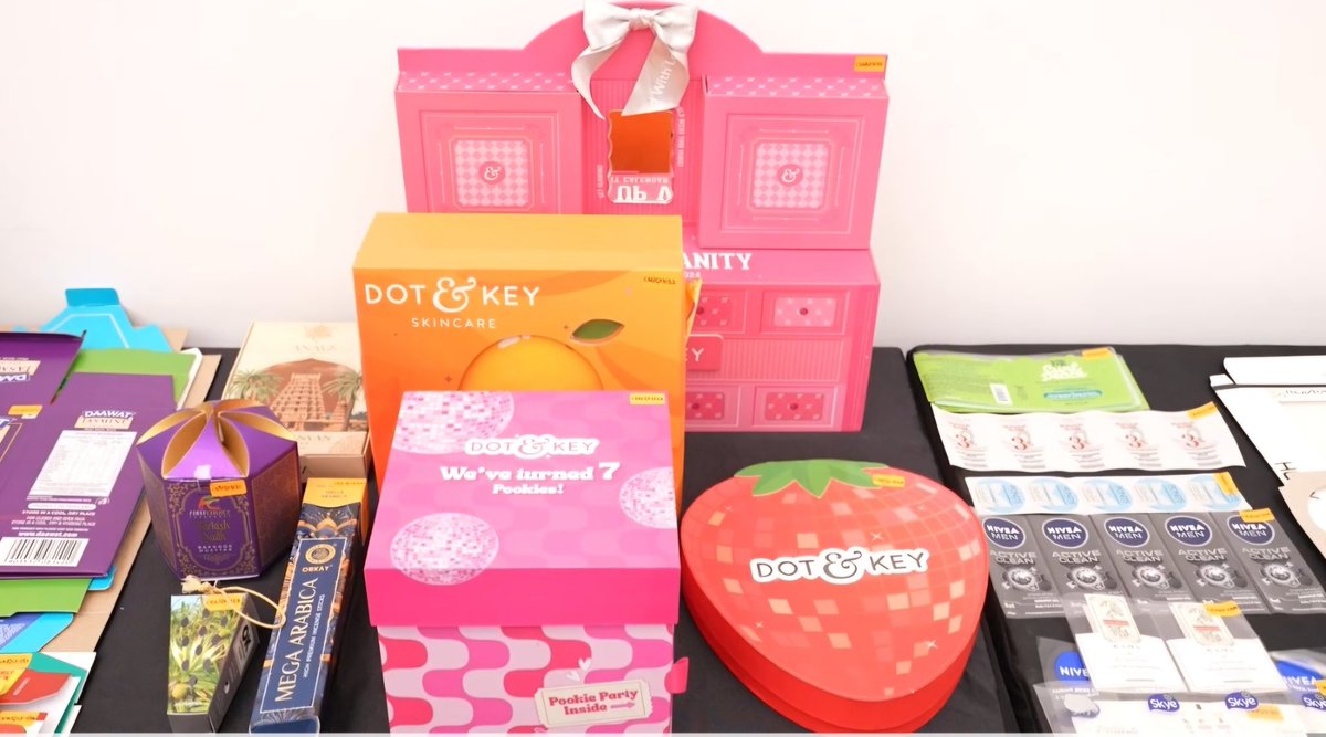 WhatPackaging's tweet image. What’s driving the packaging narrative?

At the PrintWeek Awards Jury Meet, experts discussed how packaging shapes brand communication and reputation — and the tech trends powering this change.

Watch now: youtu.be/b0yQglm3Y0I?si…