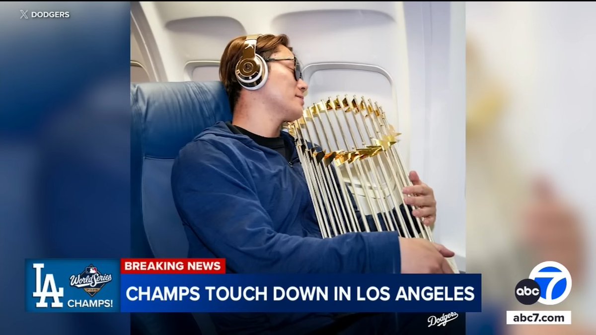 エアドミナンスとファイティングイーグルス記念 読売巨人軍 から 長嶋茂雄 終身名誉監督の追悼グッズ NIKE AIR