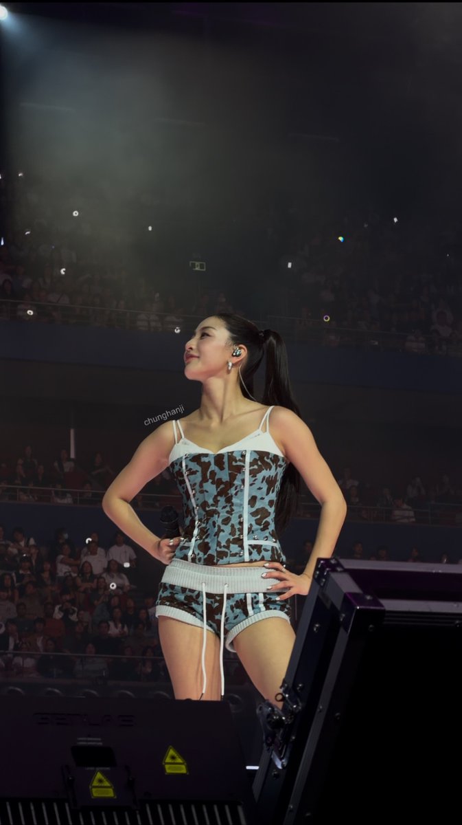 chunghanji's tweet photo. close the gyms
#지효 #JIHYO #ジヒョ
#THISISFOR_SYDNEY_D1 #THISISFOR_SYDNEY
#TWICE_THISISFOR_WORLD_TOUR
#TWICE https://t.co/IAVg9J1z29