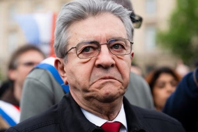 L’ennemi public numéro 1 de la France et sa nation .
Un vieillard haineux dont le but est la disparition du Pays.
#melenchon